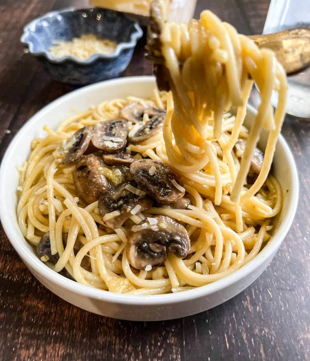 Creamy mushroom carbonara in a fork 