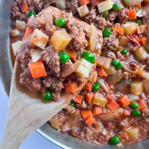 Finish dish of beef giniling in a skillet
