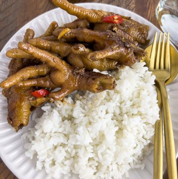 Finish dish of chicken feet adobo.